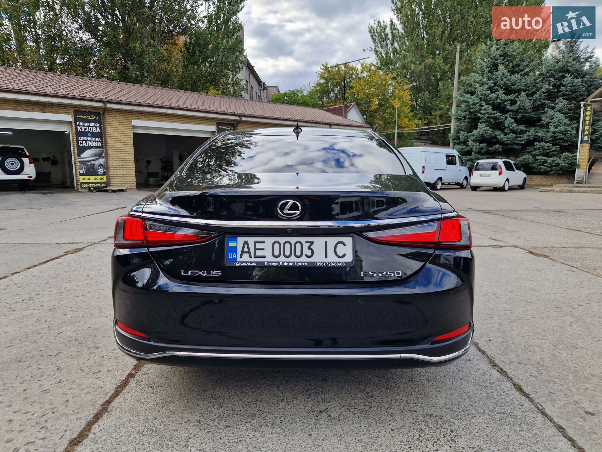2019 Lexus ES - мініатюра 5