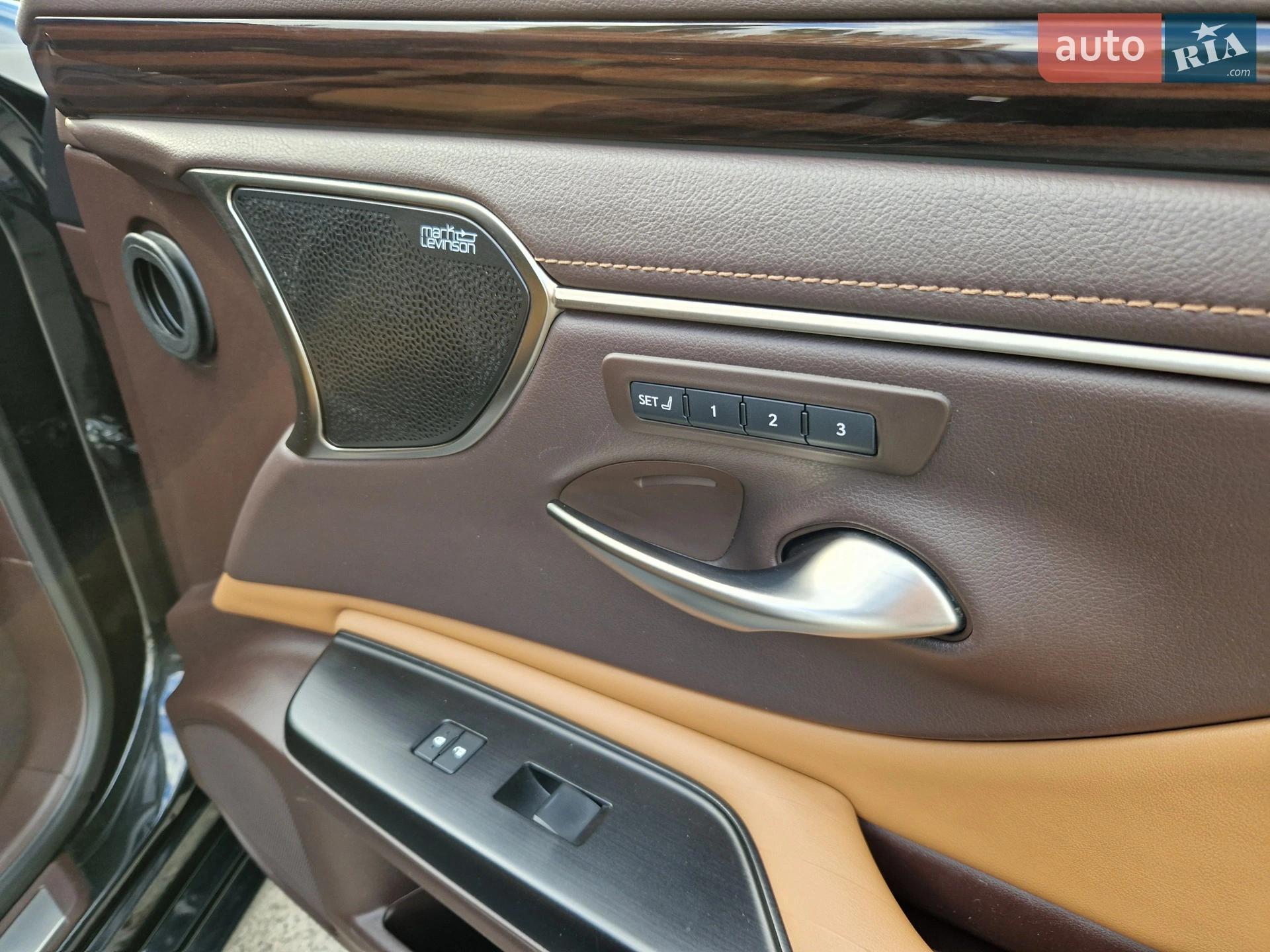 2019 Lexus ES - мініатюра 41