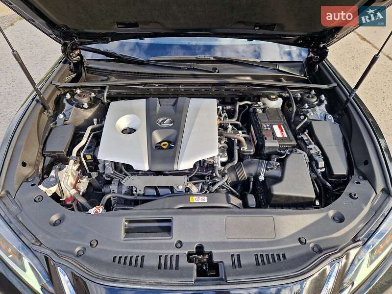 Седан Lexus ES 2019 в Днепре