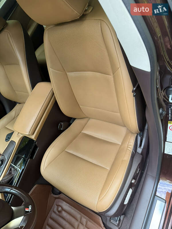 Седан Lexus ES 2017 в Днепре фото 11 Седан Lexus ES 2017 в Днепре