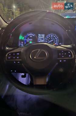 Седан Lexus ES 2016 в 