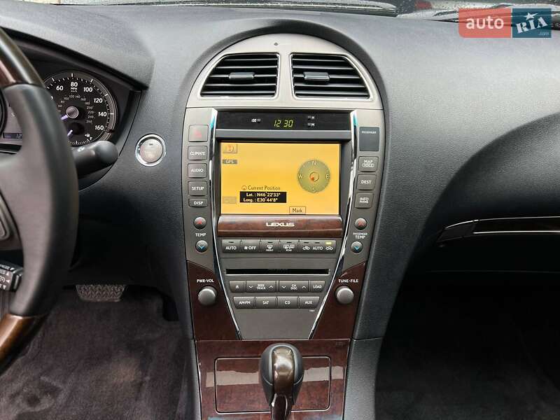 Седан Lexus ES 2012 в Одесі