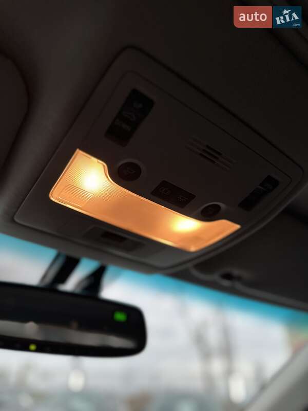 Седан Lexus ES 2015 в Белогородке фото 45 Седан Lexus ES 2015 в Белогородке