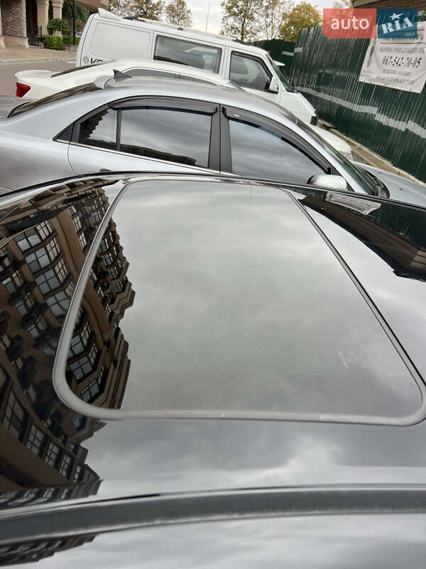 Седан Lexus ES 2014 в Киеве