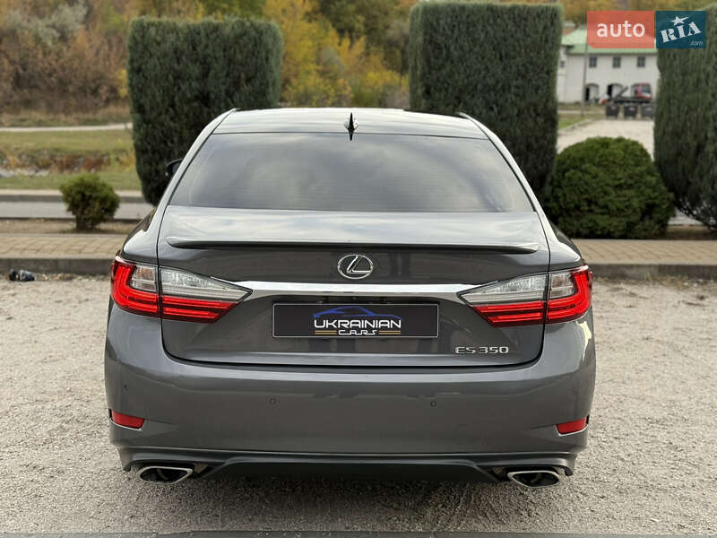 Седан Lexus ES 2016 в Дніпрі