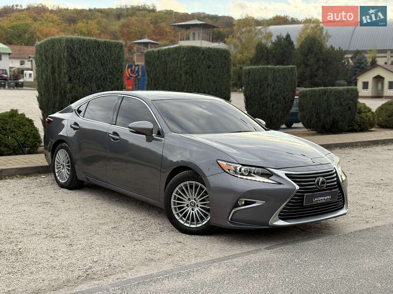 Седан Lexus ES 2016 в Дніпрі