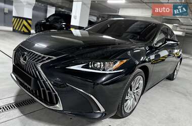 Седан Lexus ES 2022 в 