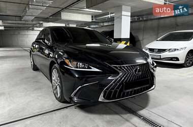 Седан Lexus ES 2022 в 