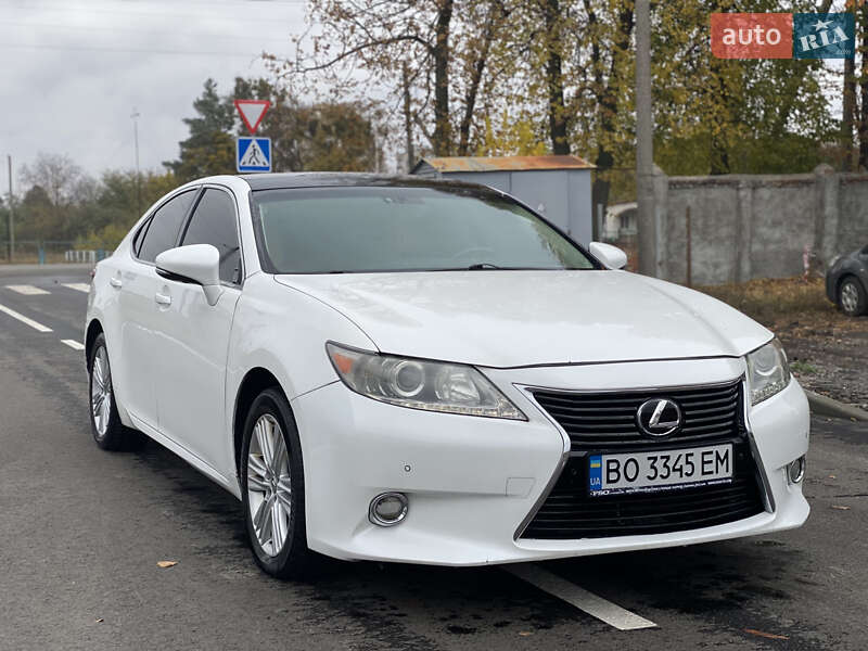 Седан Lexus ES 2013 в Киеве фото 12 Седан Lexus ES 2013 в Киеве
