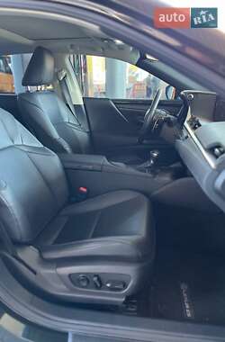 Седан Lexus ES 2019 в 