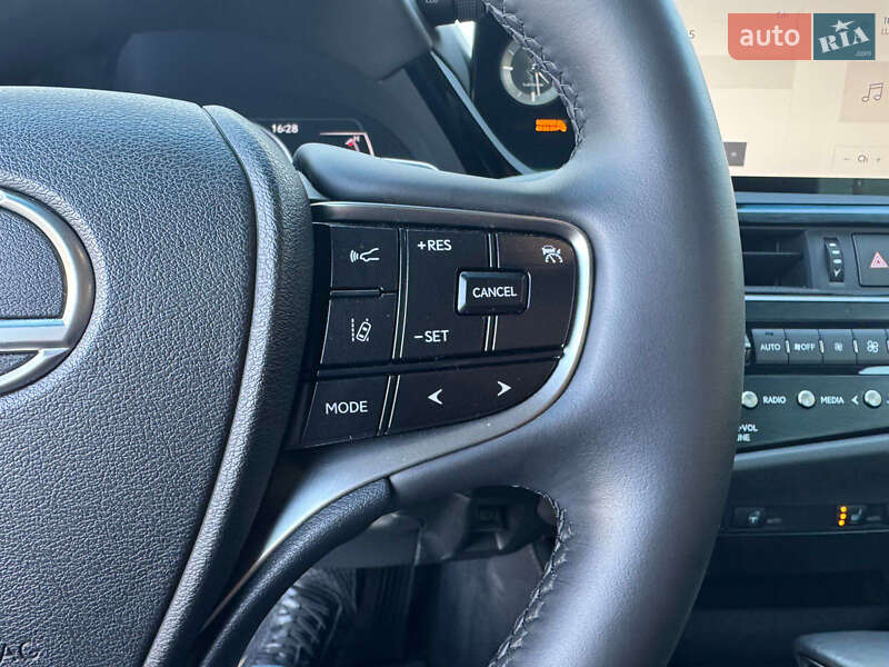 Седан Lexus ES 2023 в Києві фото 9 Седан Lexus ES 2023 в Києві