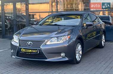 Седан Lexus ES 2014 в 