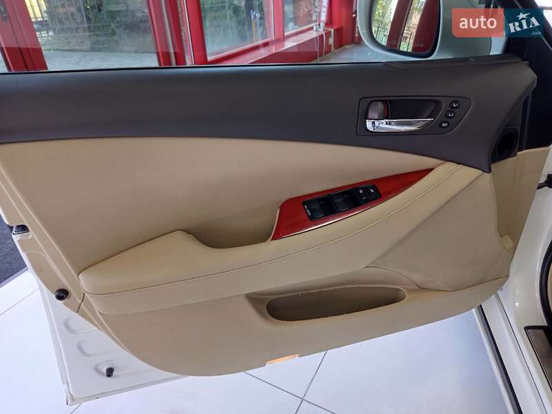 Седан Lexus ES 2006 в Одесі