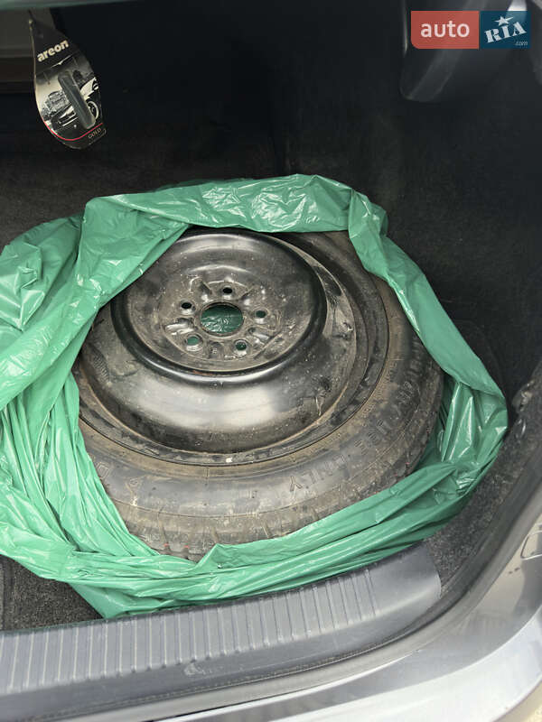 Седан Lexus ES 2014 в Звенигородці фото 15 Седан Lexus ES 2014 в Звенигородці