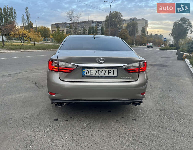 Седан Lexus ES 2017 в Кам'янському фото 7 Седан Lexus ES 2017 в Кам'янському