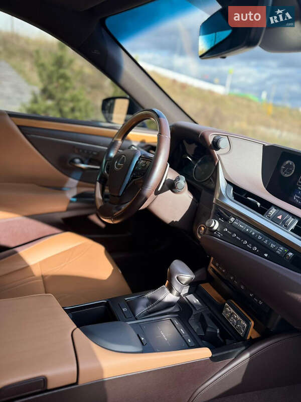 Седан Lexus ES 2021 в Житомире фото 11 Седан Lexus ES 2021 в Житомире