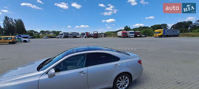 Седан Lexus ES 2008 в Черкассах