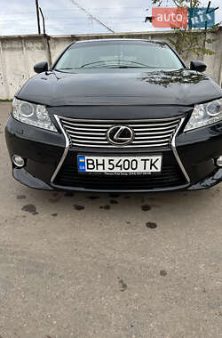 Седан Lexus ES 2013 в Одессе