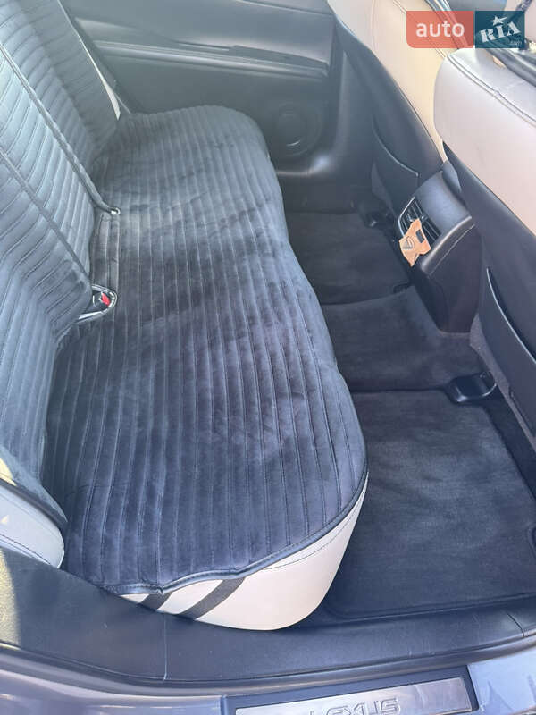 Седан Lexus ES 2014 в Одессе