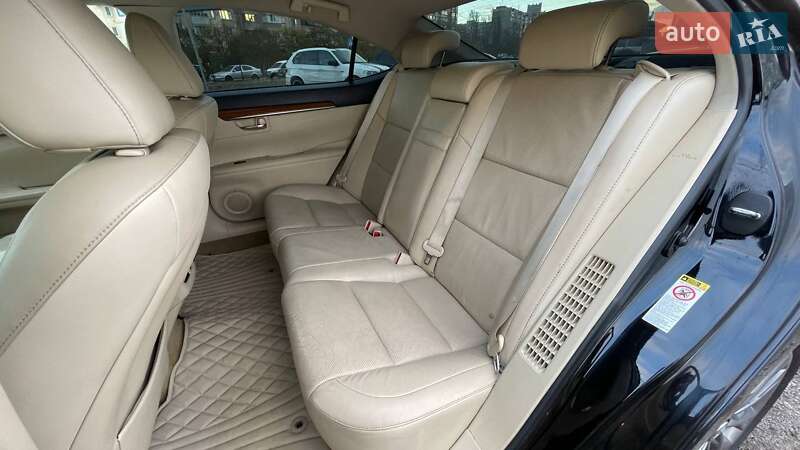 Седан Lexus ES 2013 в Киеве фото 8 Седан Lexus ES 2013 в Киеве