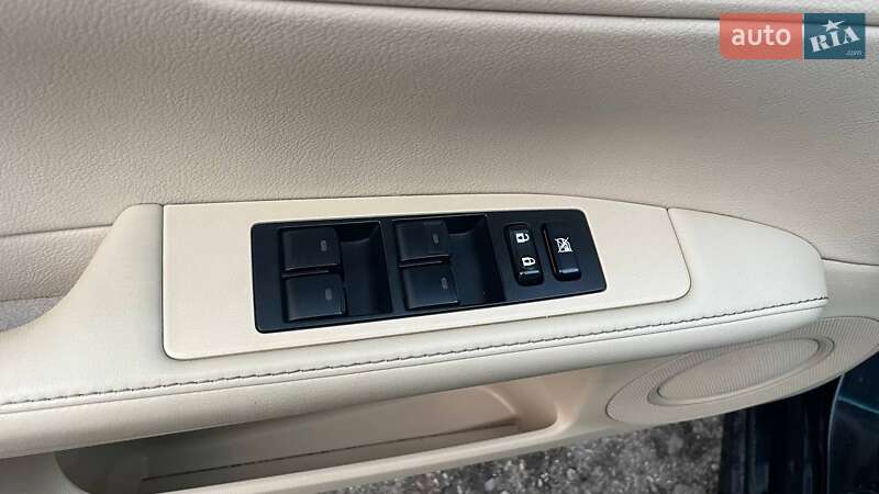 Седан Lexus ES 2013 в Киеве фото 11 Седан Lexus ES 2013 в Киеве