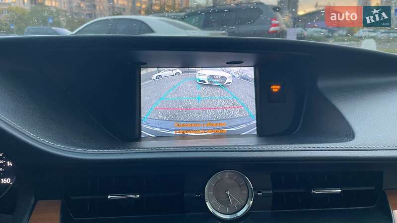 Седан Lexus ES 2013 в Киеве фото 19 Седан Lexus ES 2013 в Киеве