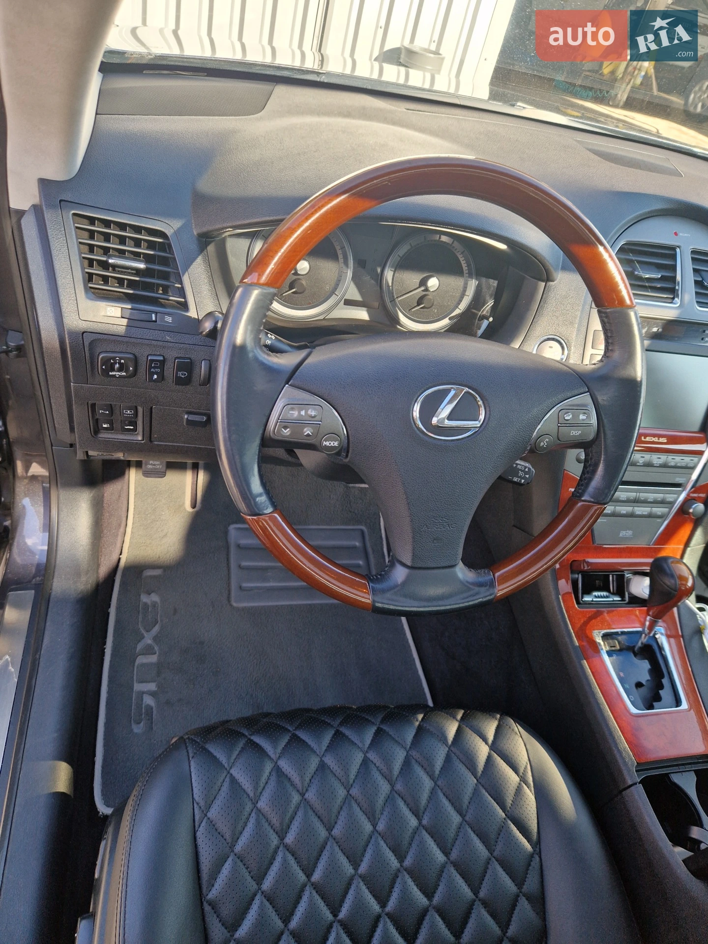 2010 Lexus ES - мініатюра 19