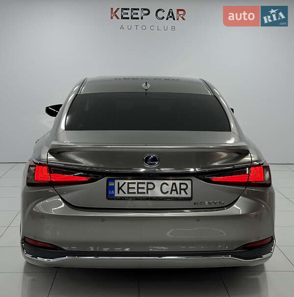Седан Lexus ES 2019 в Одессе фото 14 Седан Lexus ES 2019 в Одессе