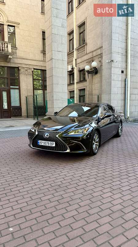 Седан Lexus ES 2019 в Запорожье фото Седан Lexus ES 2019 в Запорожье