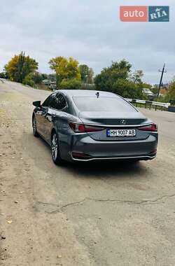 Седан Lexus ES 2020 в Одессе