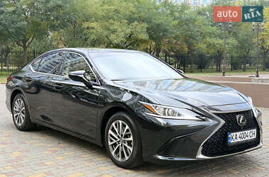 Седан Lexus ES 2023 в Одессе