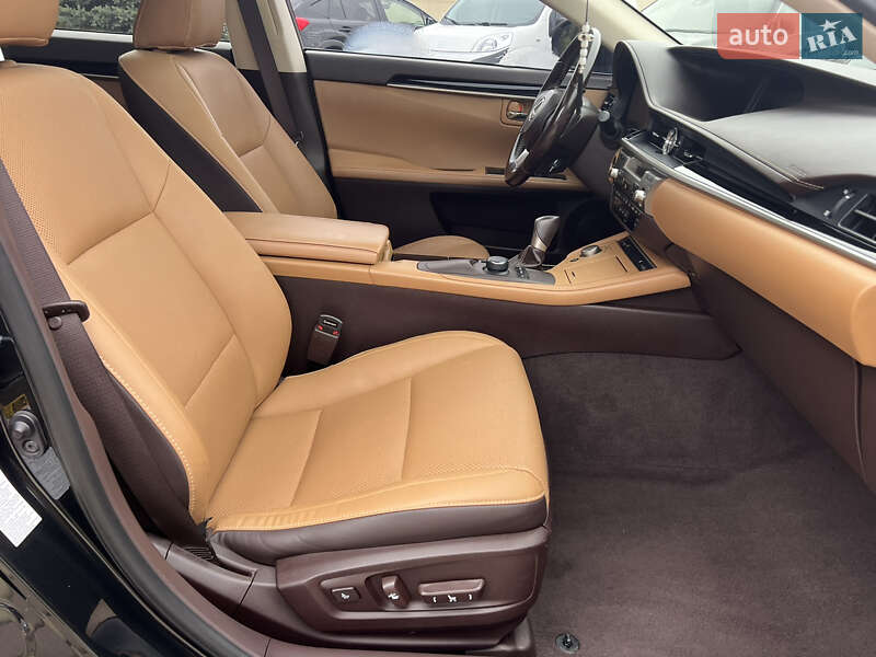 Седан Lexus ES 2017 в Дніпрі фото 13 Седан Lexus ES 2017 в Дніпрі
