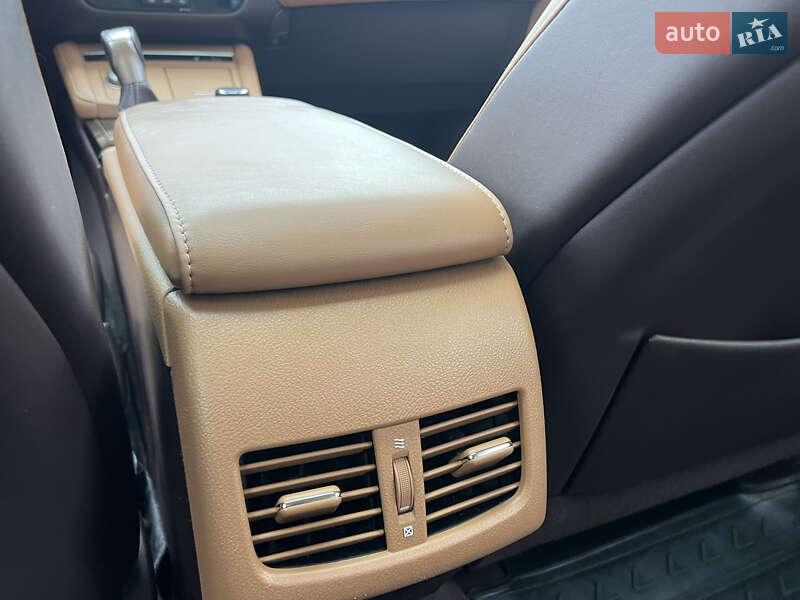 Седан Lexus ES 2017 в Дніпрі фото 26 Седан Lexus ES 2017 в Дніпрі