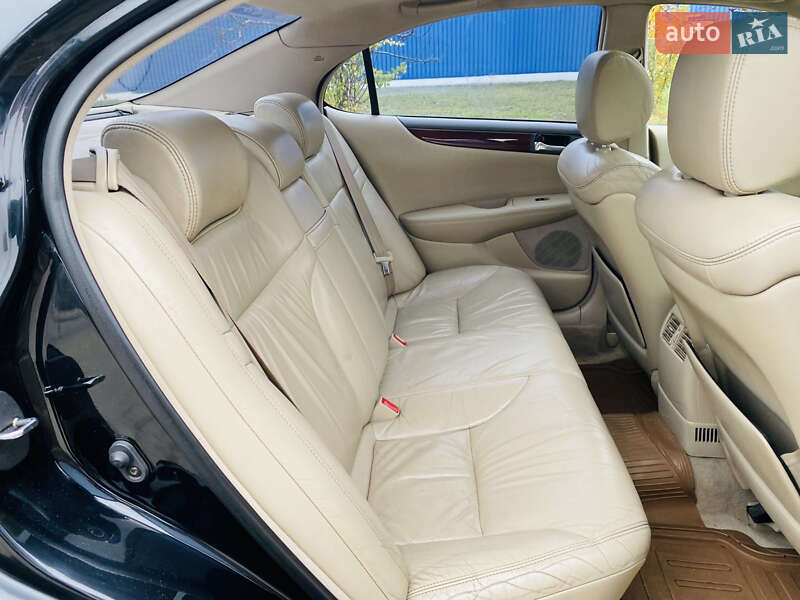 Седан Lexus ES 2003 в Харкові