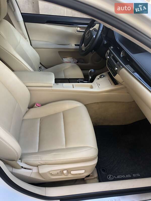 Седан Lexus ES 2013 в Одессе фото 12 Седан Lexus ES 2013 в Одессе