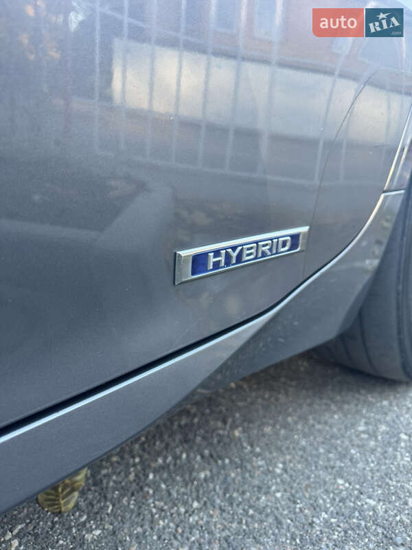 Седан Lexus ES 2014 в Добровеличковке