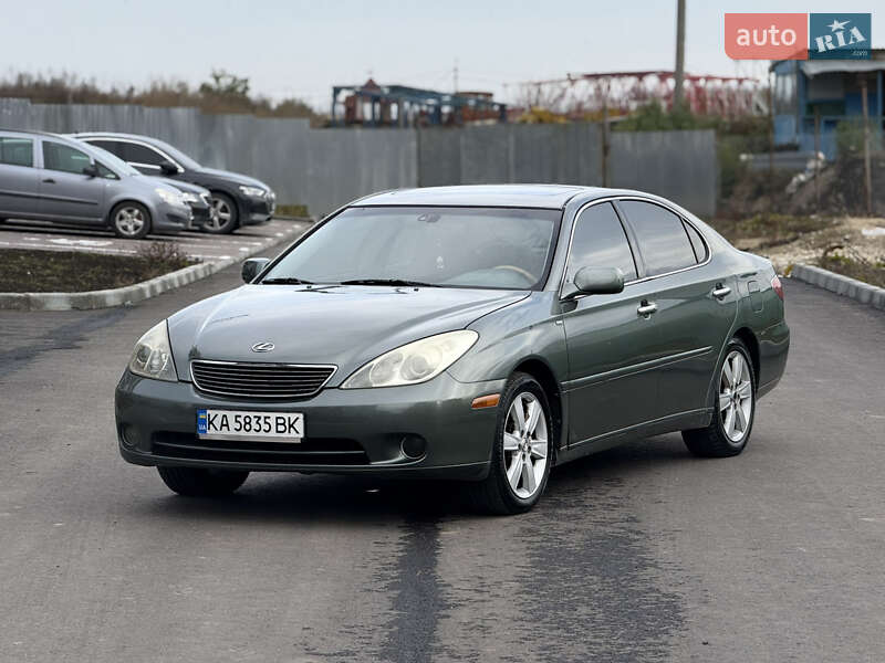 Седан Lexus ES 2004 в Тернополі