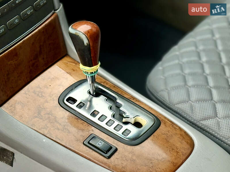 Седан Lexus ES 2004 в Тернополі