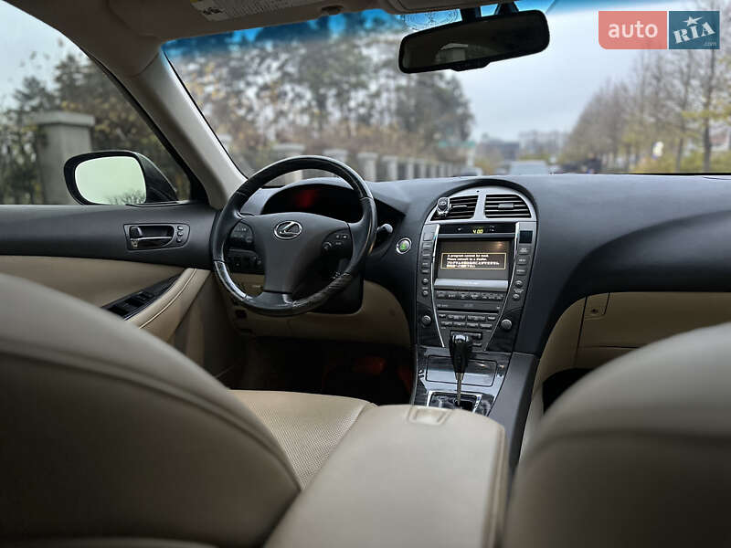 Седан Lexus ES 2007 в Умани