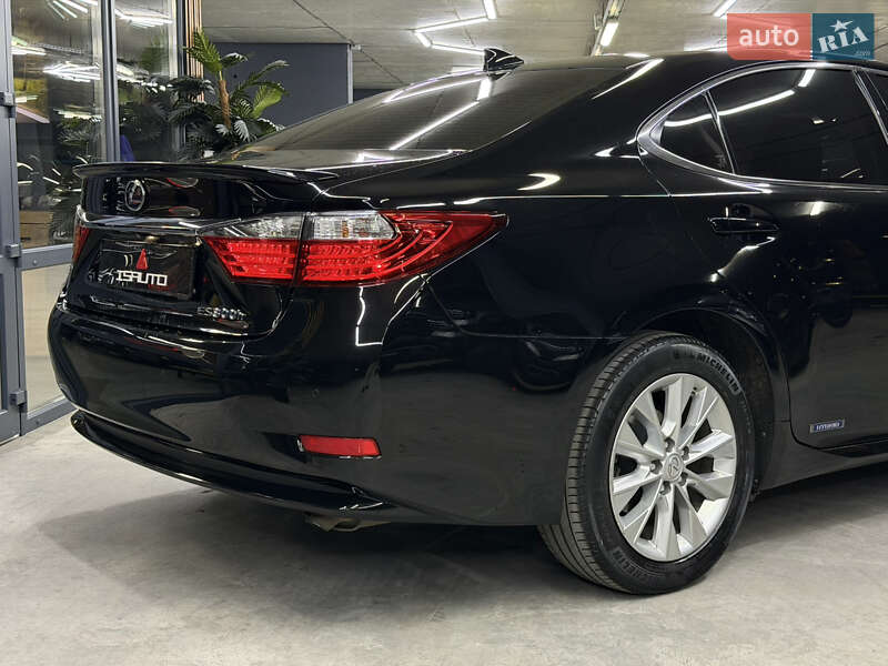 Седан Lexus ES 2015 в Одессе фото 17 Седан Lexus ES 2015 в Одессе