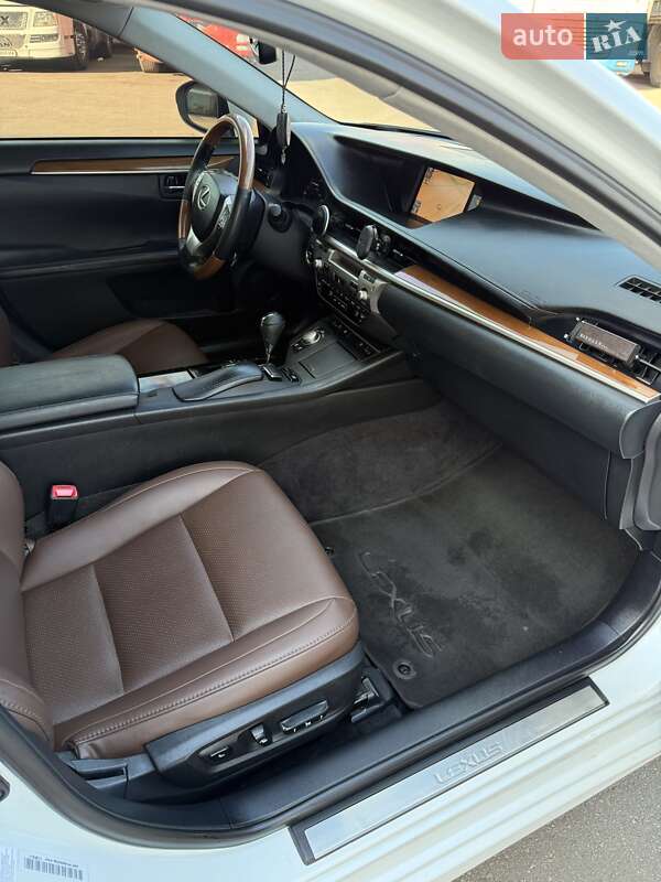 Седан Lexus ES 2013 в Одесі фото 8 Седан Lexus ES 2013 в Одесі