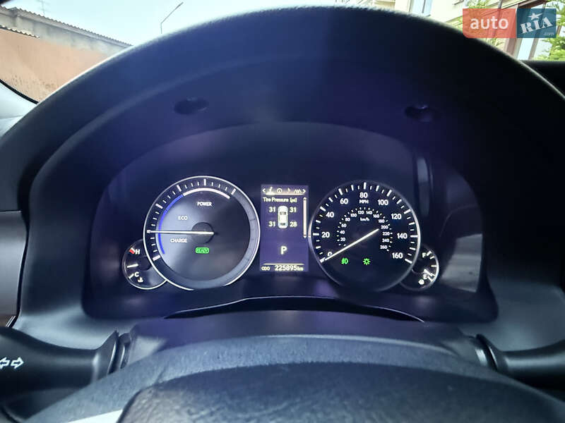 Седан Lexus ES 2016 в Одесі