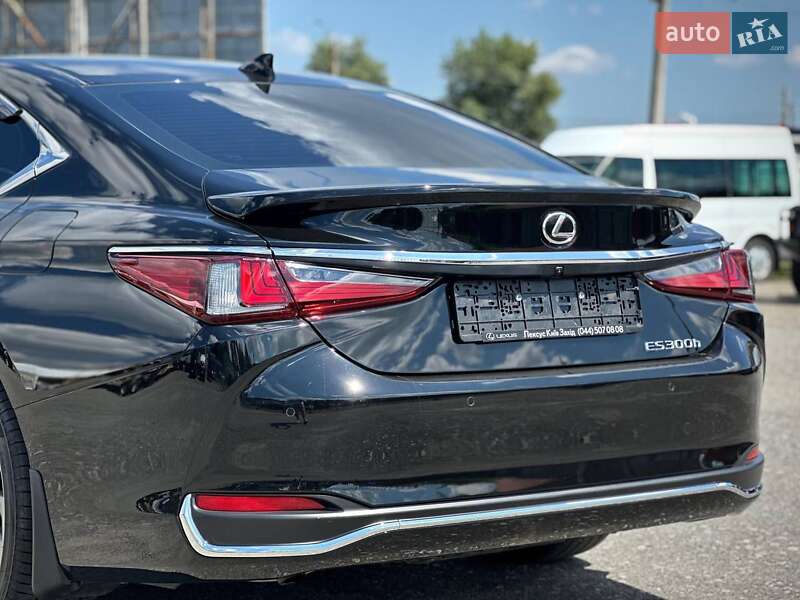Седан Lexus ES 2024 в Киеве фото 19 Седан Lexus ES 2024 в Киеве
