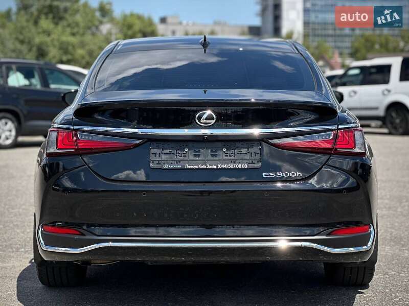 Седан Lexus ES 2024 в Киеве фото 22 Седан Lexus ES 2024 в Киеве