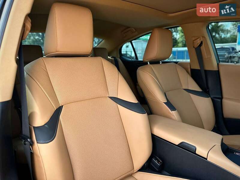 Седан Lexus ES 2024 в Киеве фото 56 Седан Lexus ES 2024 в Киеве