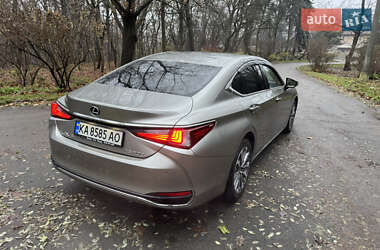 Седан Lexus ES 2022 в Киеве