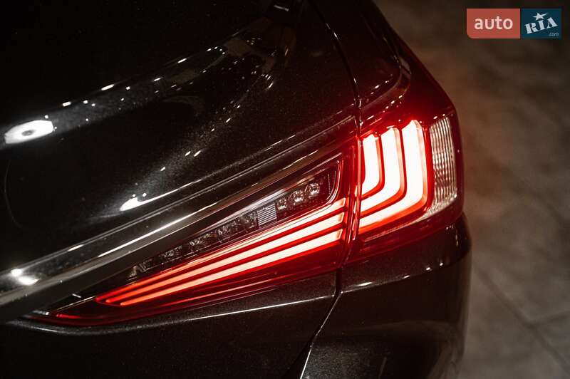 Седан Lexus ES 2019 в Одессе