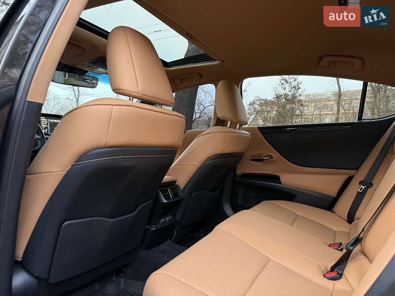 Седан Lexus ES 2021 в Миколаєві фото 49 Седан Lexus ES 2021 в Миколаєві