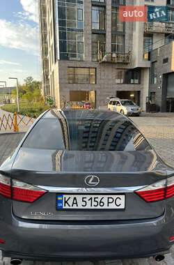 Седан Lexus ES 2013 в Киеве