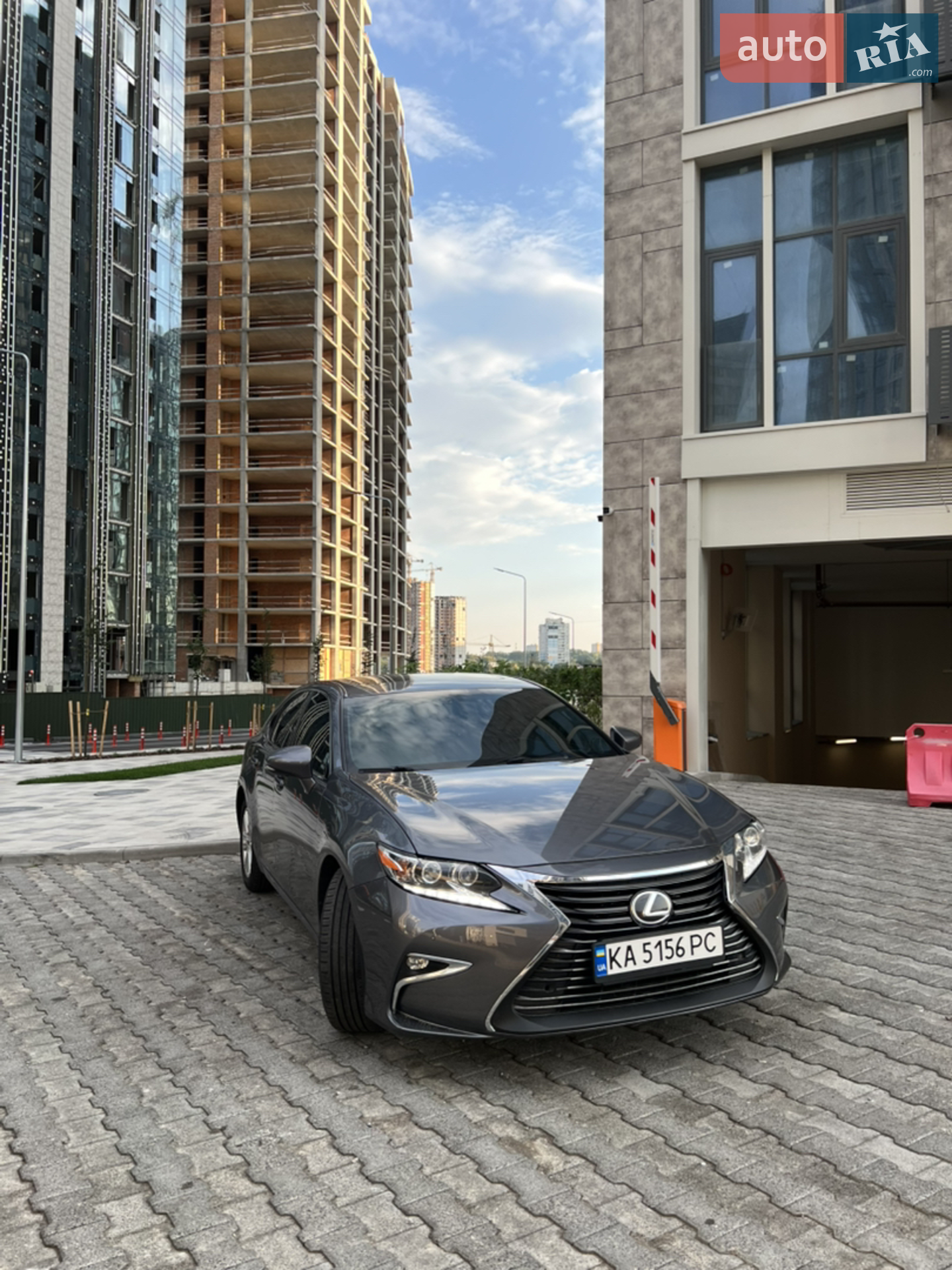 2013 Lexus ES - мініатюра 2